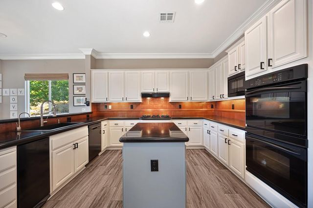 2761 Aberdeen Ln, El Dorado Hills, CA 95762