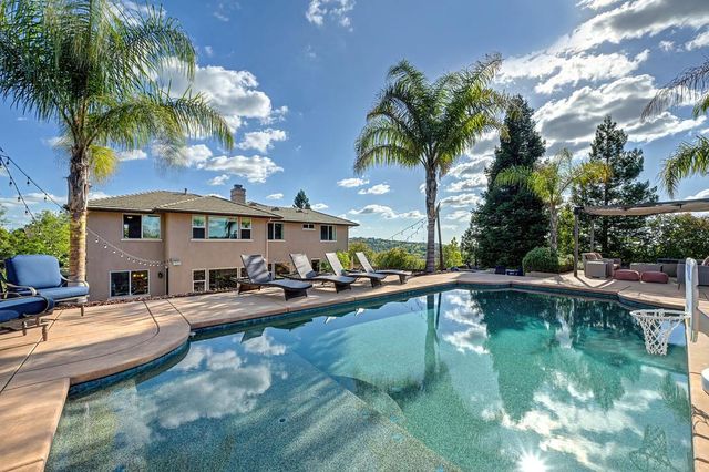 2761 Aberdeen Ln, El Dorado Hills, CA 95762