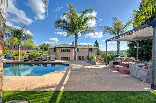 2761 Aberdeen Ln, El Dorado Hills, CA 95762