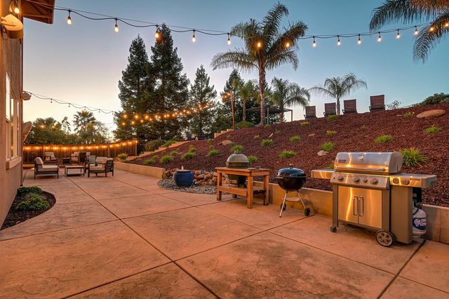 2761 Aberdeen Ln, El Dorado Hills, CA 95762