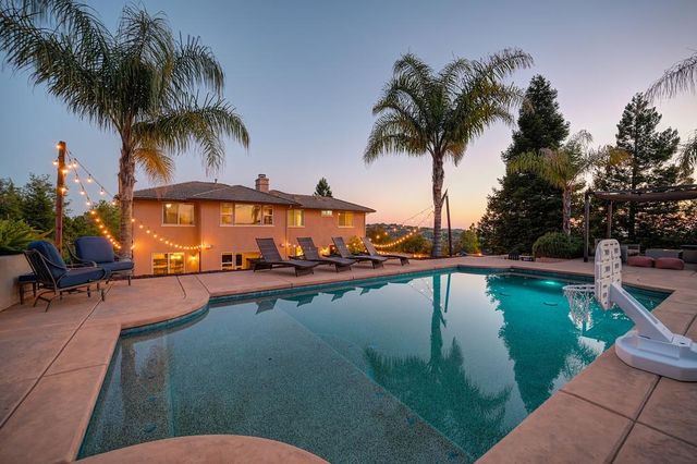 2761 Aberdeen Ln, El Dorado Hills, CA 95762