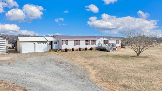 627&641 Novelty RD, Union Hall, VA 24176