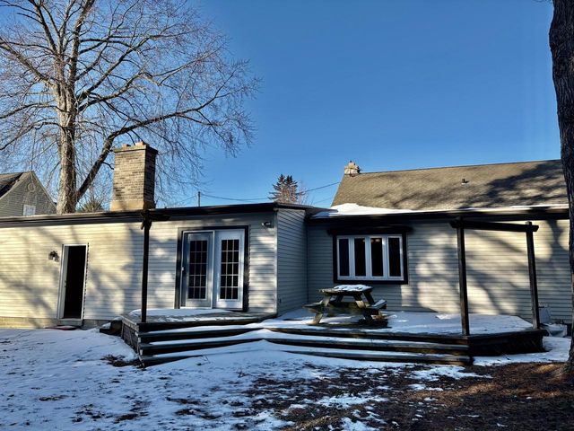 3315 School STREET, Two Rivers, WI 54241