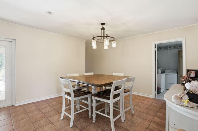 128 Barberton Road, Lake Worth, FL 33467