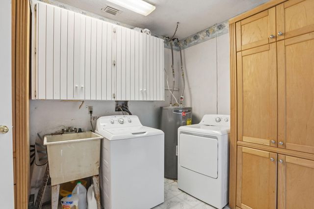 128 Barberton Road, Lake Worth, FL 33467