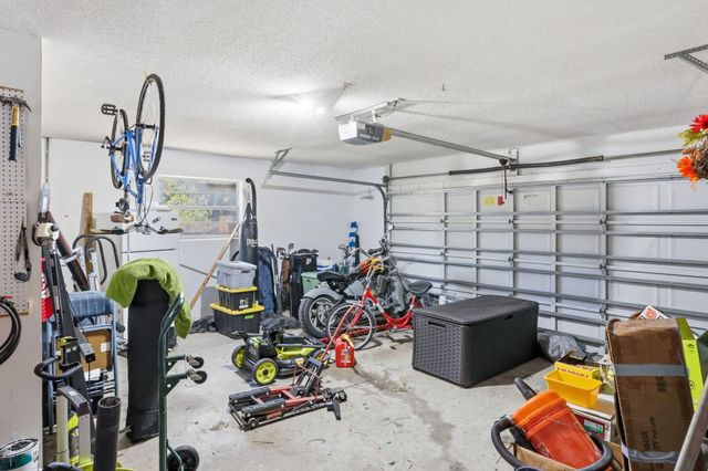 128 Barberton Road, Lake Worth, FL 33467