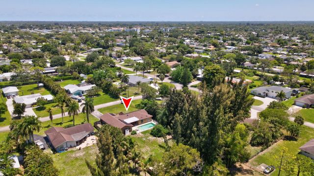 128 Barberton Road, Lake Worth, FL 33467