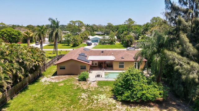 128 Barberton Road, Lake Worth, FL 33467