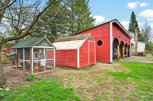 3677 US-5, Westminster, VT 05158