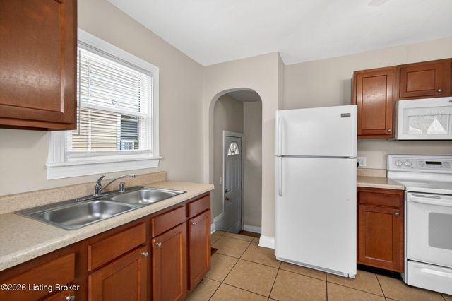 600 Creel Ave, Louisville, KY 40208