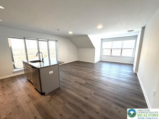 938 East 4th Street 401, Bethlehem City, PA 18015