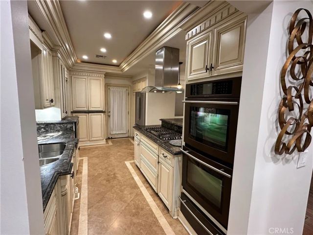 323 S Astell Avenue, West Covina, CA 91790