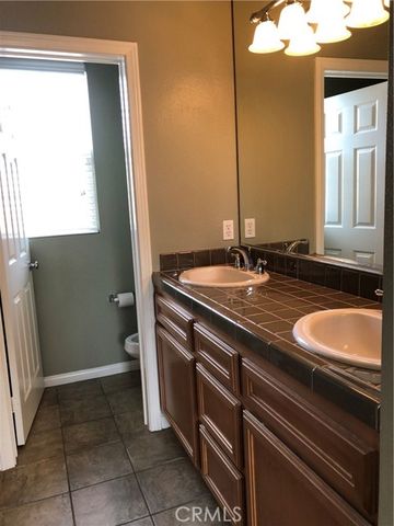 47 Flowerbud, Irvine, CA 92603