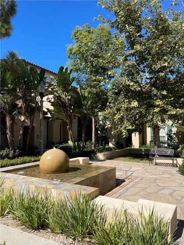 47 Flowerbud, Irvine, CA 92603