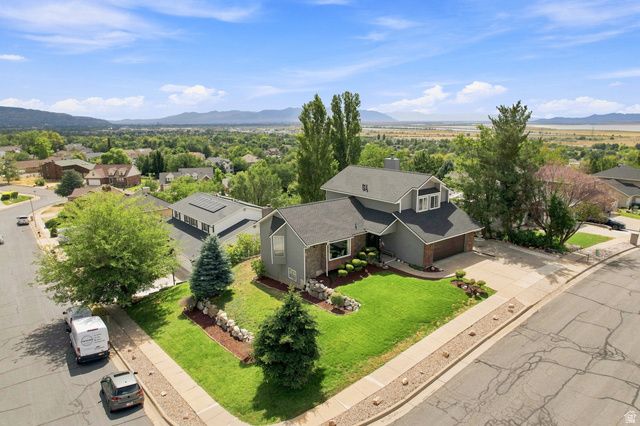 132 E 2050 N, Centerville, UT 84014