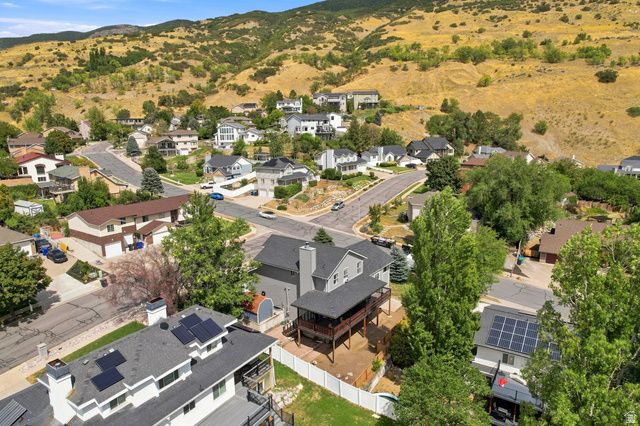 132 E 2050 N, Centerville, UT 84014