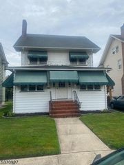 240 Crawford Pl, Elizabeth City, NJ 07208