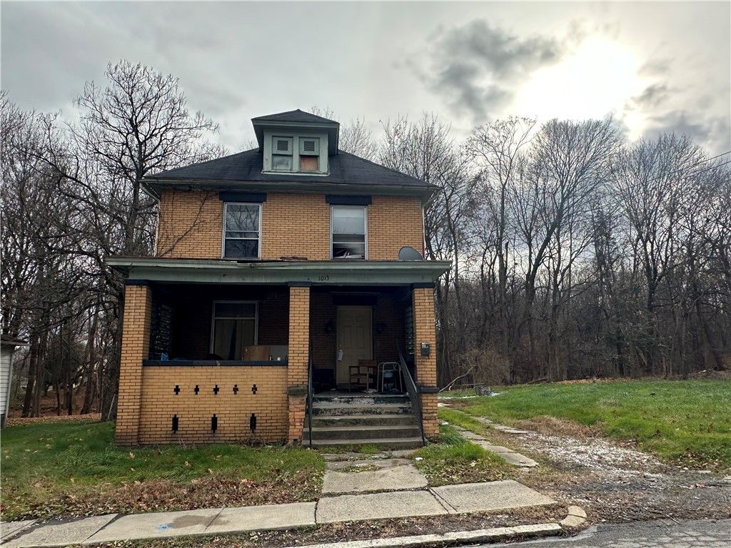 1013 W Washington Street, New Castle, PA 16101
