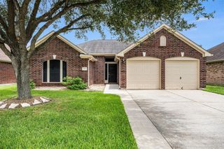 3125 Eagle Nest Drive, La Porte, TX 77571