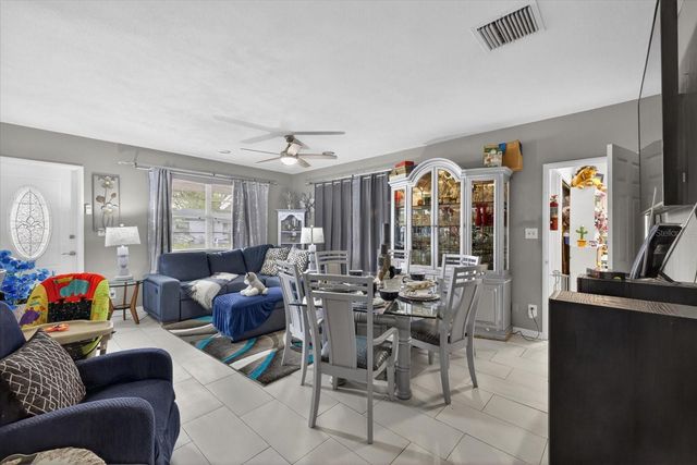 611 N BRADFORD AVENUE, Tampa, FL 33609