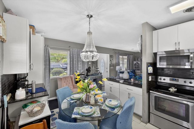 611 N BRADFORD AVENUE, Tampa, FL 33609