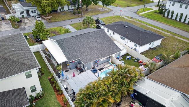 611 N BRADFORD AVENUE, Tampa, FL 33609