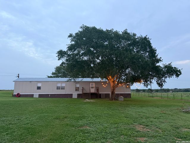 1635 County Road 409, Stockdale, TX 78160