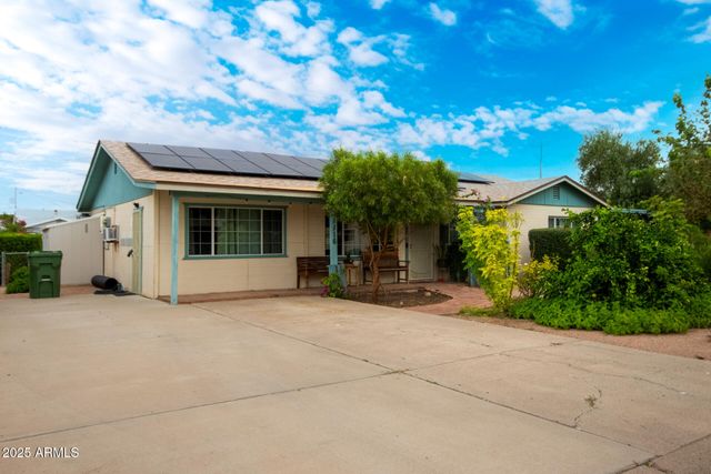 1116 E 11TH Street E, Casa Grande, AZ 85122