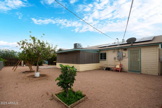 1116 E 11TH Street E, Casa Grande, AZ 85122