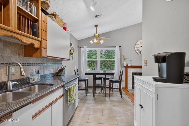507 Greenwich Drive, Albany, NY 12203