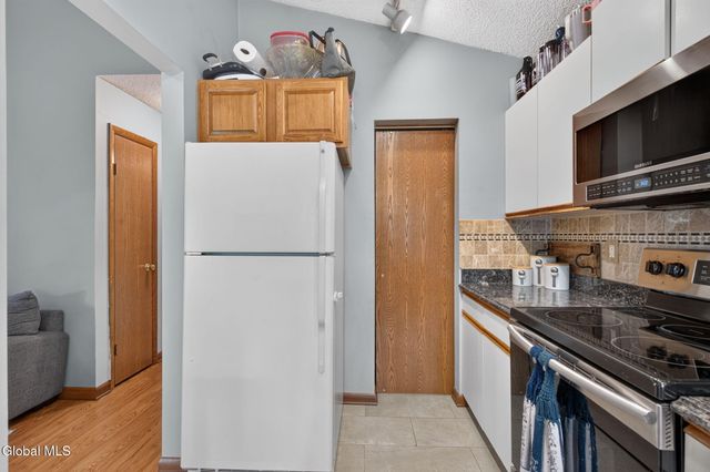 507 Greenwich Drive, Albany, NY 12203