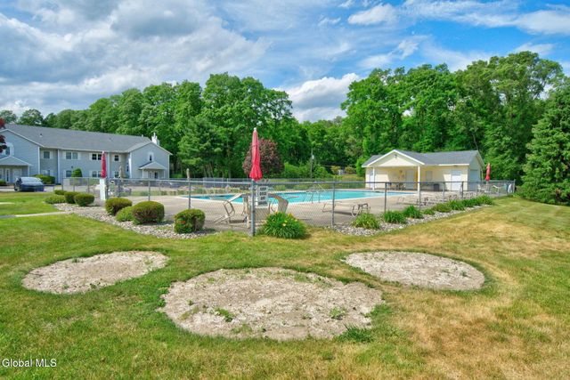 507 Greenwich Drive, Albany, NY 12203