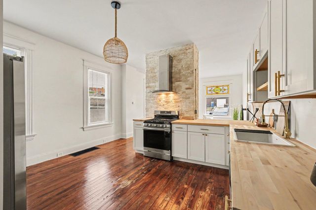 2018 Pearl Street, Covington, KY 41014