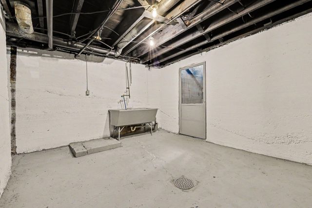 2018 Pearl Street, Covington, KY 41014