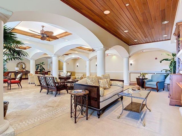 2825 Palm Beach BLVD 216, Fort Myers, FL 33916