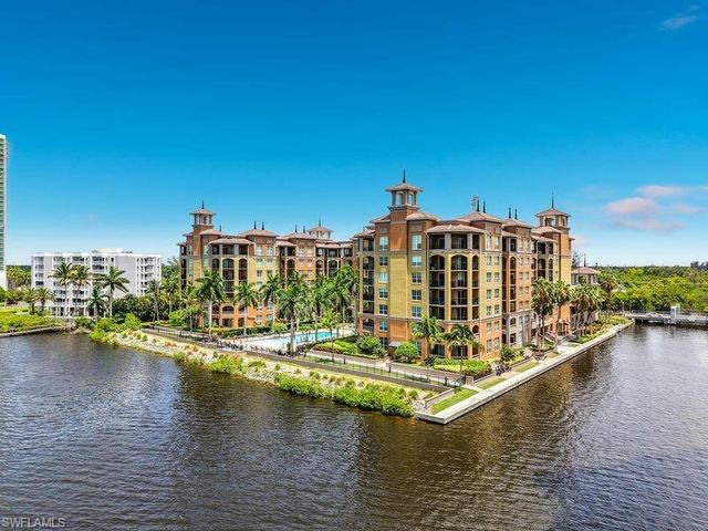 2825 Palm Beach BLVD 216, Fort Myers, FL 33916