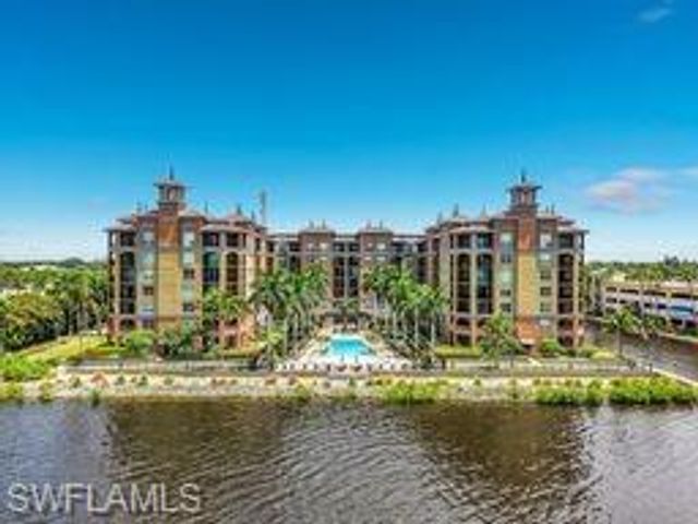 2825 Palm Beach BLVD 216, Fort Myers, FL 33916