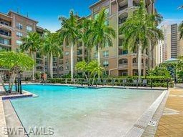2825 Palm Beach BLVD 216, Fort Myers, FL 33916