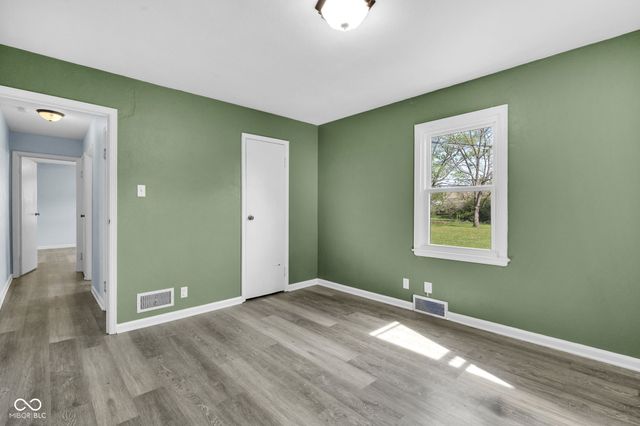 5650 W Minnesota Street, Indianapolis, IN 46241