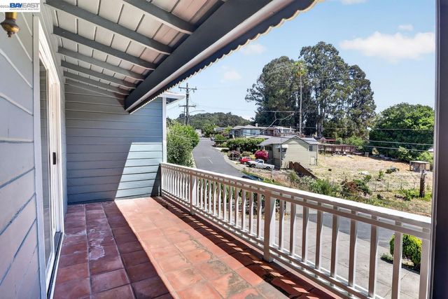 2024 Thompson Ln, El Sobrante, CA 94803