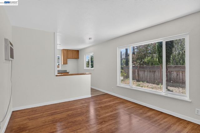 2024 Thompson Ln, El Sobrante, CA 94803