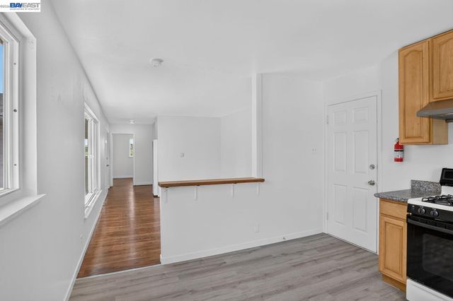 2024 Thompson Ln, El Sobrante, CA 94803