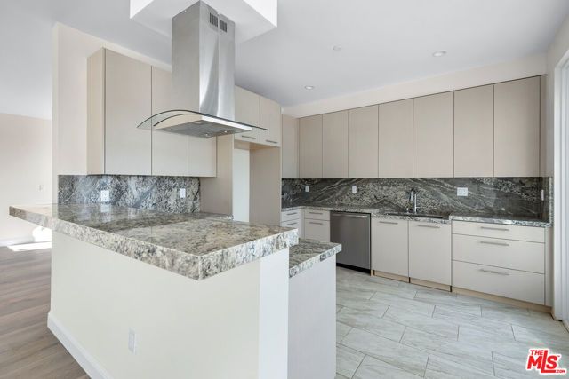 1429 S Bedford Street 301, Los Angeles, CA 90035