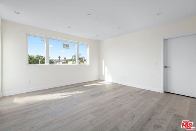1429 S Bedford Street 301, Los Angeles, CA 90035