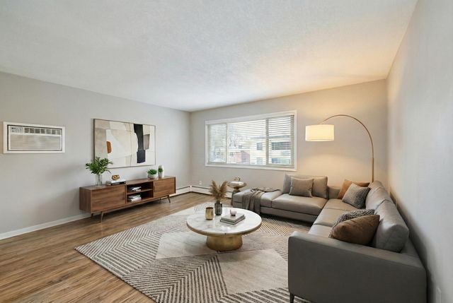 3018 Aldrich Avenue S 25, Minneapolis, MN 55408