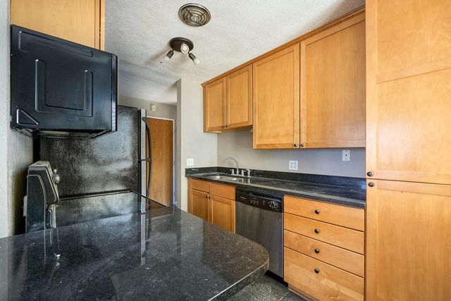 3018 Aldrich Avenue S 25, Minneapolis, MN 55408