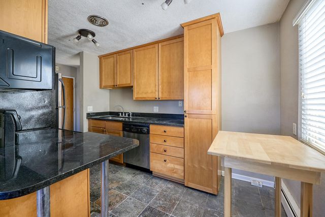 3018 Aldrich Avenue S 25, Minneapolis, MN 55408