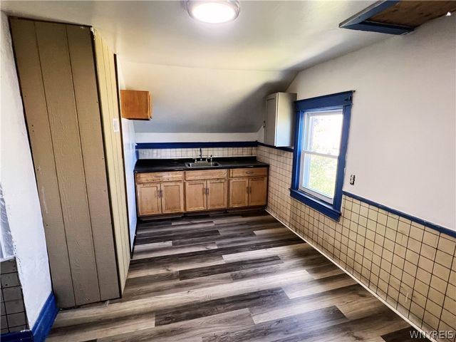 1116 La Salle Avenue, Niagara Falls, NY 14301