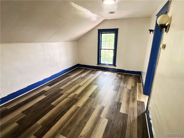 1116 La Salle Avenue, Niagara Falls, NY 14301