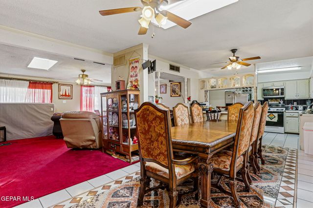 10557 WARREN Street, El Paso, TX 79924